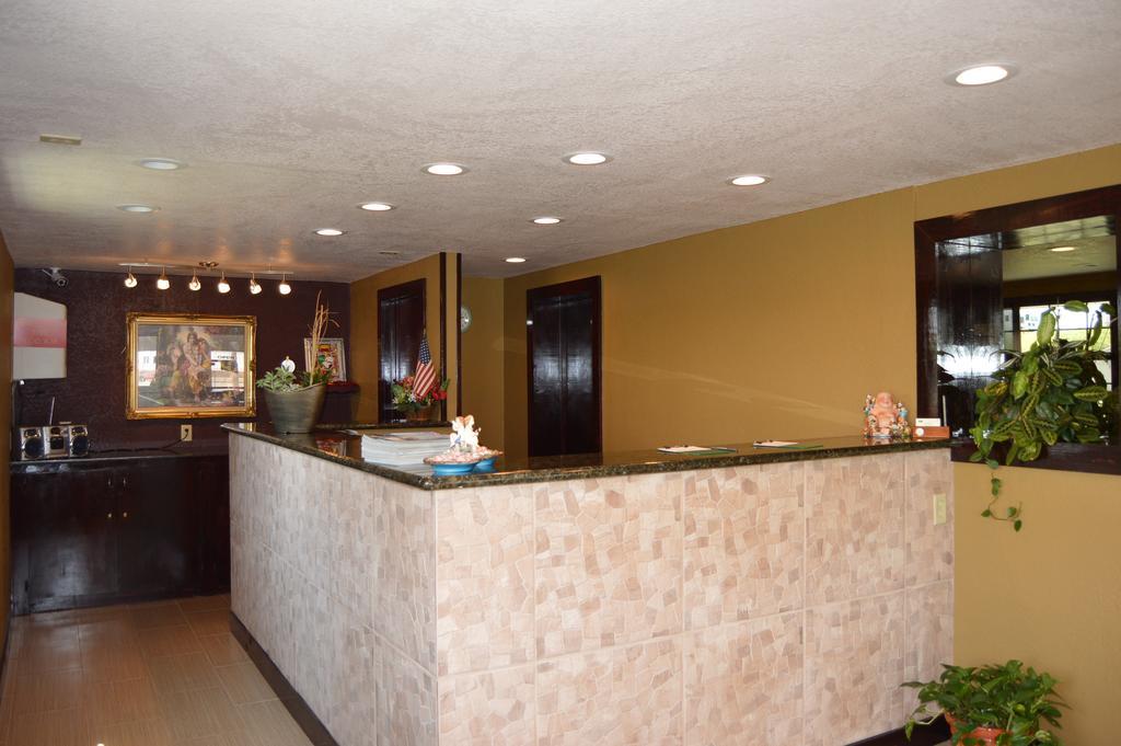 Travel Inn Weatherford Bagian luar foto