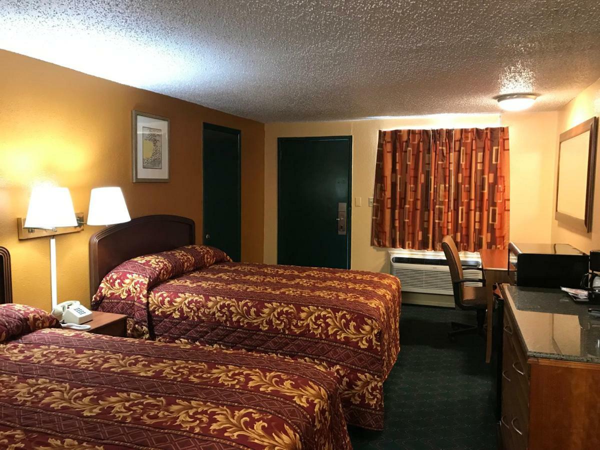 Travel Inn Weatherford Bagian luar foto